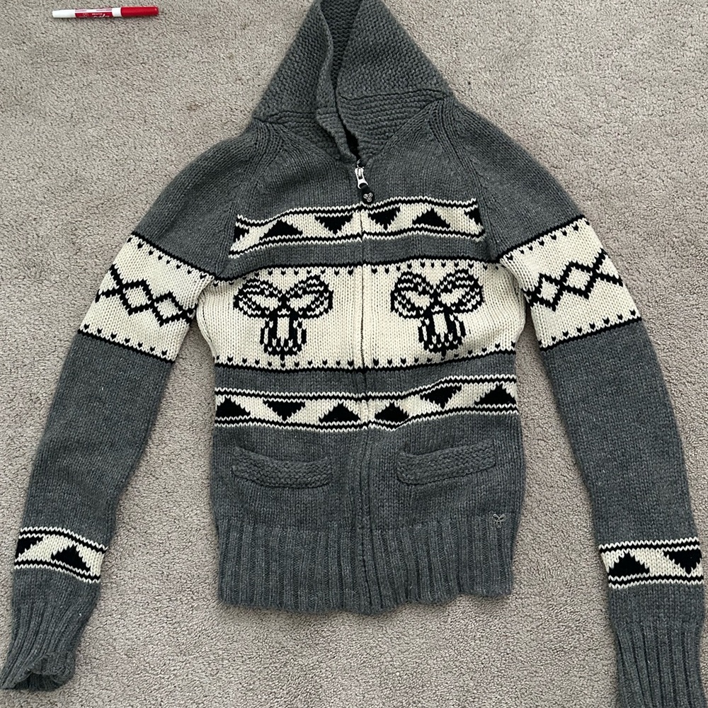 Aritzia Gray and Cream Hooded Cardigan